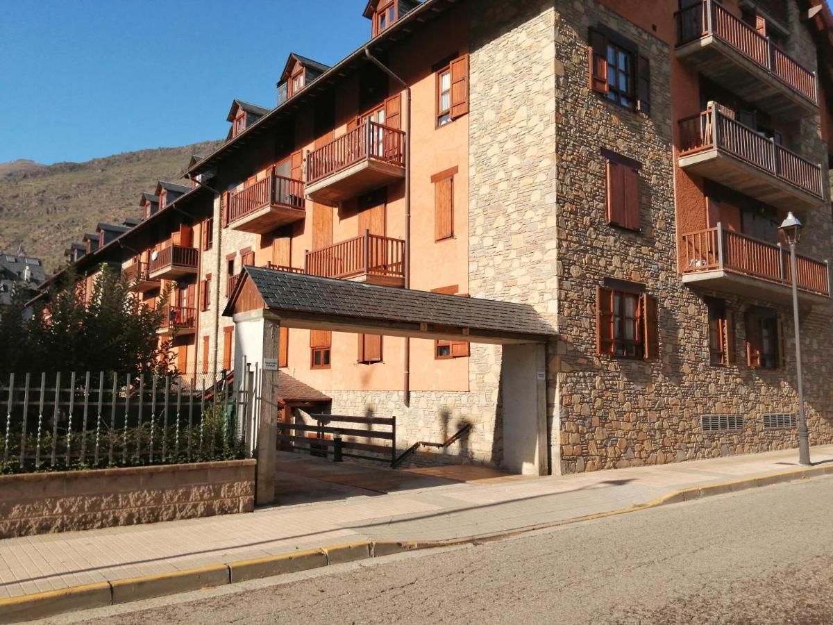 La Bruna de Esterri Esterri d'Àneu Exterior foto